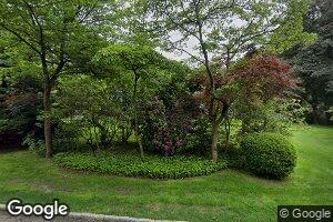 40 Middle Rd, Port Washington, NY 11050
