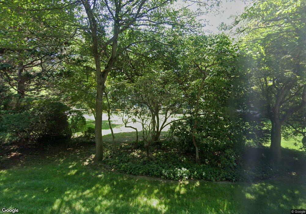 40 Middle Rd, Port Washington, NY 11050 - photo 1