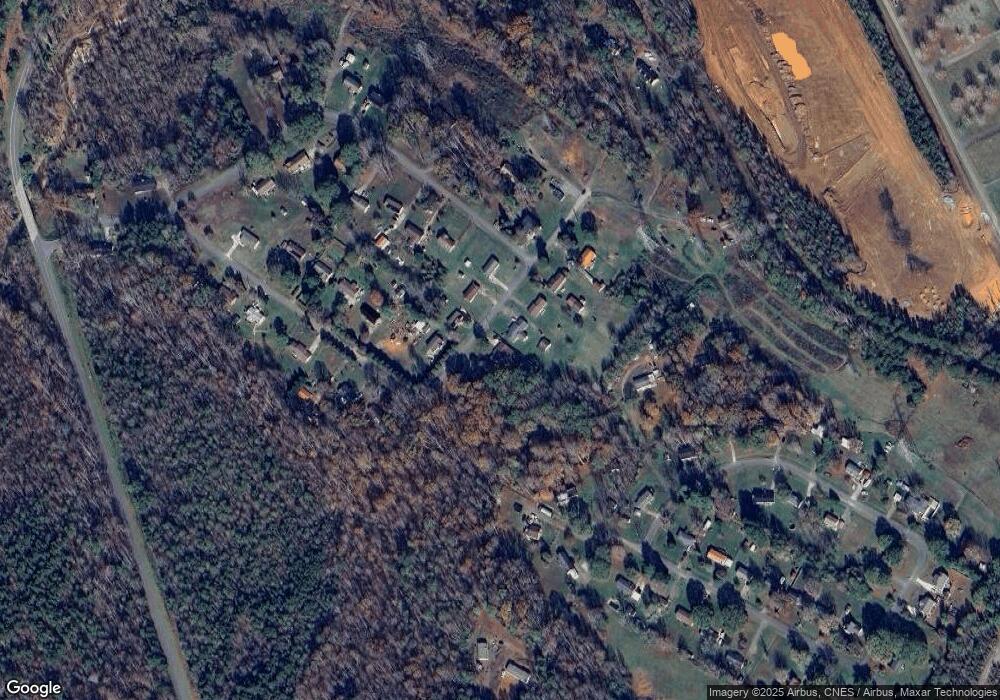 522 April Dr, Shelby, NC 28152 - photo 1