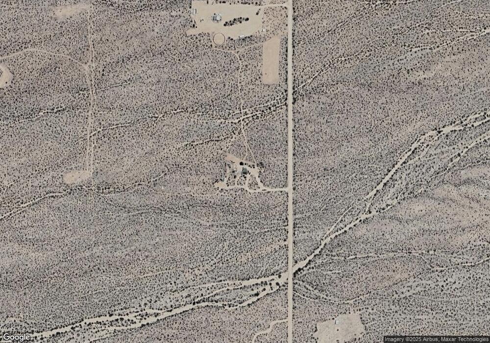 15231 S Wild Bill Rd, Yucca, AZ 86438 - photo 1