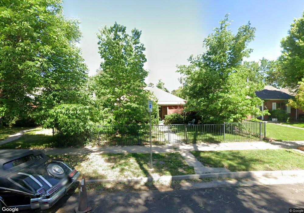 2520 Grape St, Denver, CO 80207 - photo 1