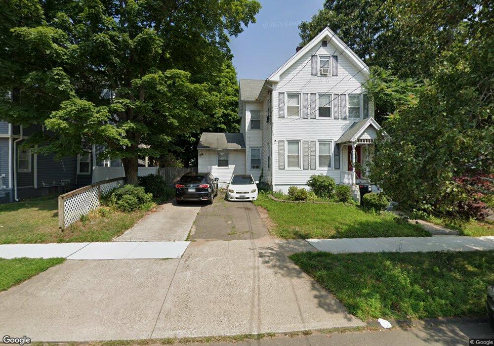 137 Brown St unit 2nd, West Haven, CT 06516 - photo 1