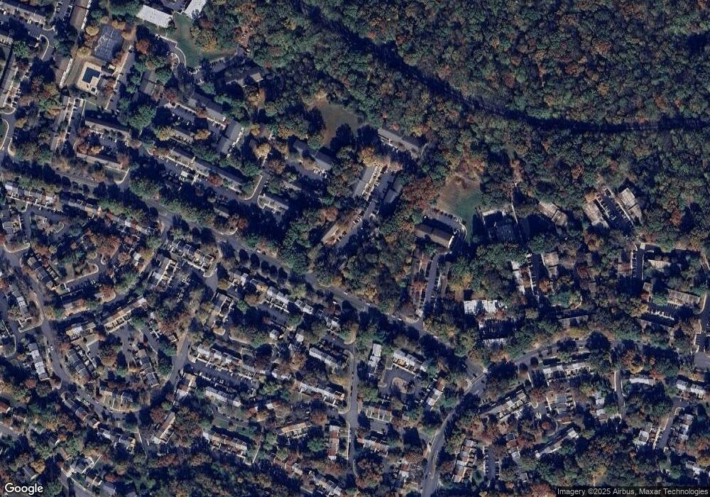 5921 Kingsford Rd unit 368, Springfield, VA 22152 - photo 1