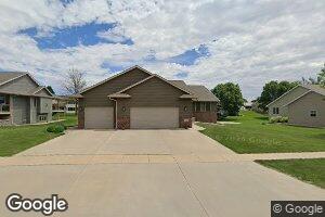 902 Birdie Dr, Dell Rapids, SD 57022