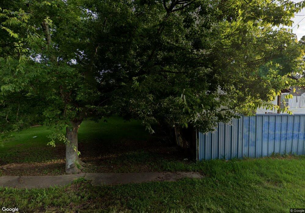 3047 Pocahontas St, New Orleans, LA 70126 - photo 1