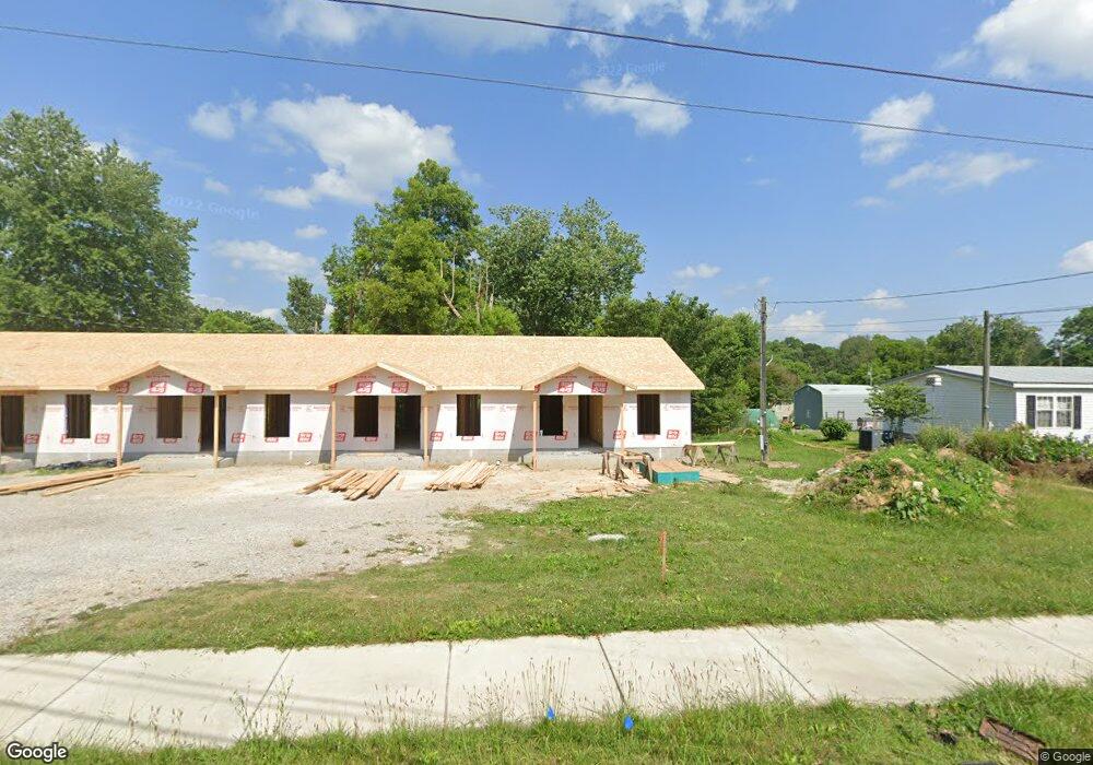 603 Oakdale St unit 1-4, Manchester, TN 37355 - photo 1