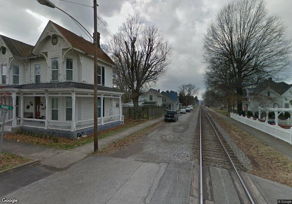 218 E 3rd St, Augusta, KY 41002 - photo 1