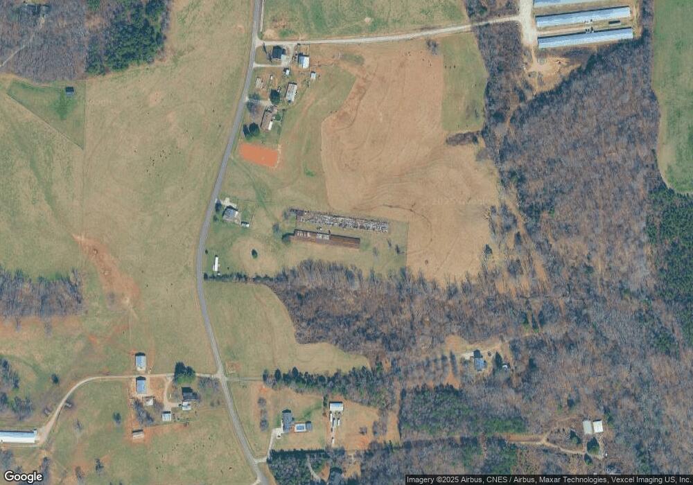 359 Mills Garden Rd, Statesville, NC 28625 - photo 1