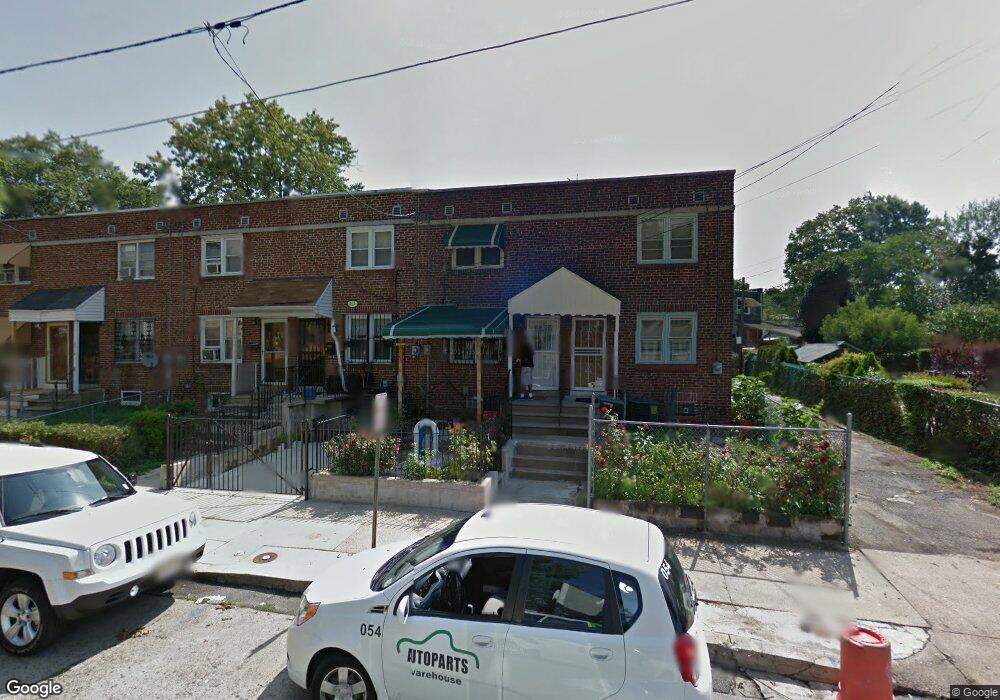 3510 Fairfax Dr, Camden, NJ 08105 - photo 1