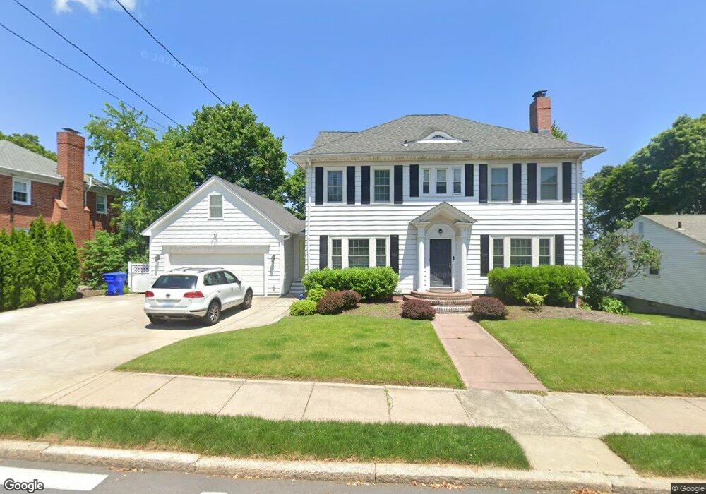 2 Wilcox Ave, Pawtucket, RI 02860 - photo 1