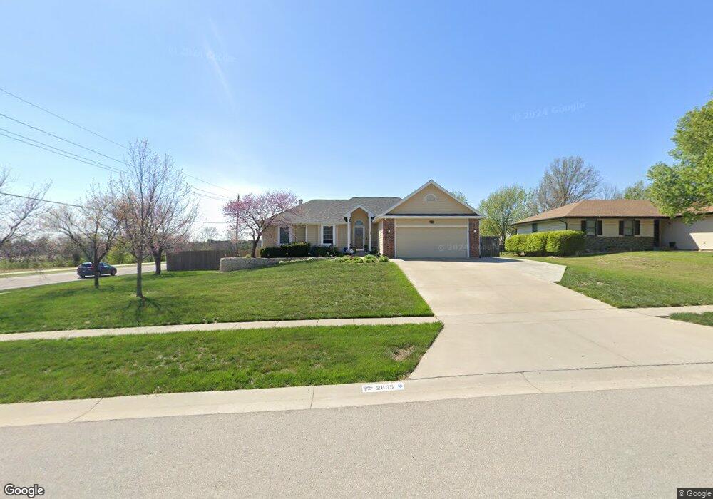 2855 SW Dukeries Rd, Topeka, KS 66614 - photo 1