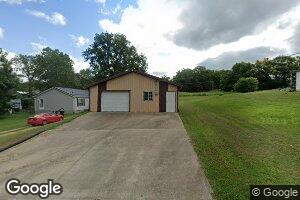 306 N Hale St, Carrollton, MO 64633