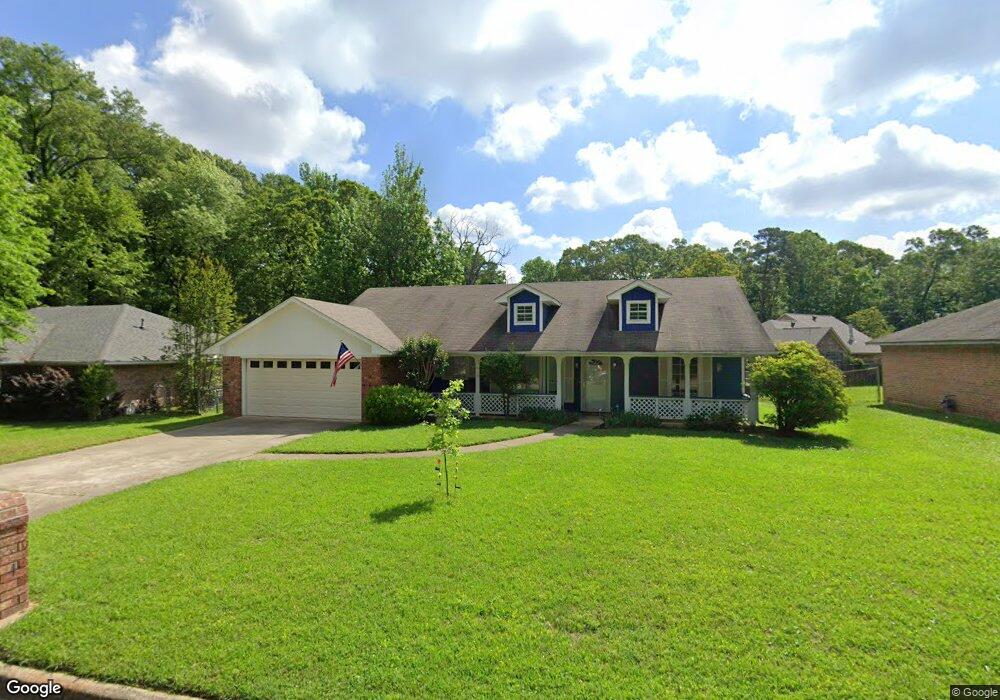 304 Jeffrey Ln, Wake Village, TX 75501 - photo 1