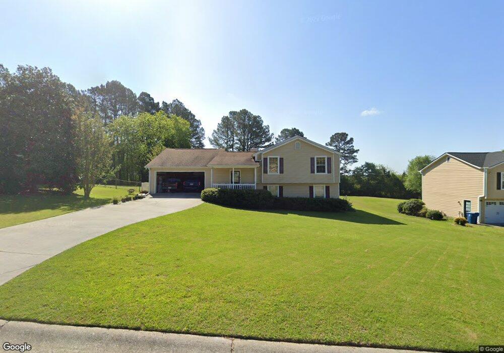 711 Russell Ridge Rd, Winder, GA 30680 - photo 1