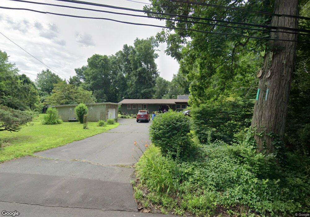 65 Adams Rd, Bloomfield, CT 06002 - photo 1