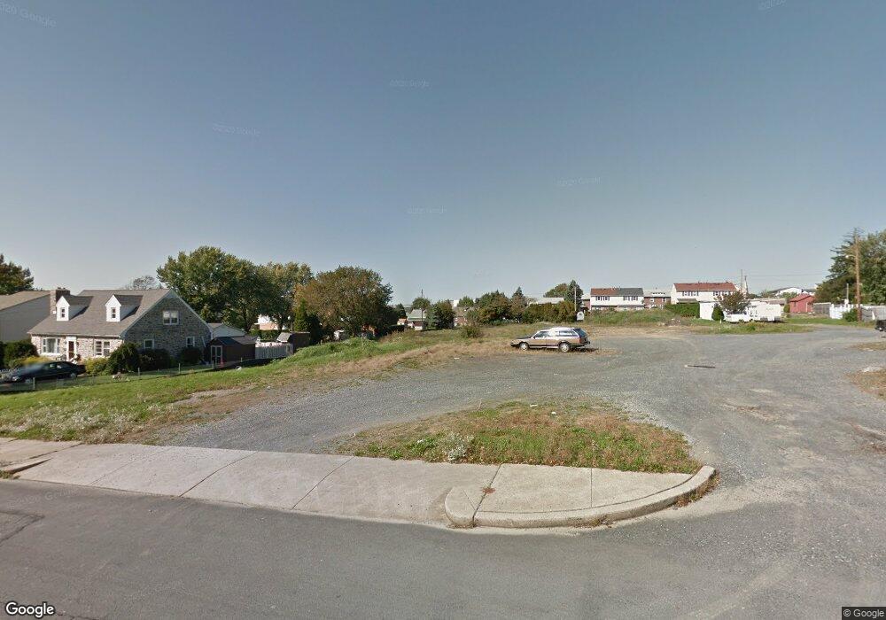 508 Arietta Ct, Reading, PA 19605 - photo 1