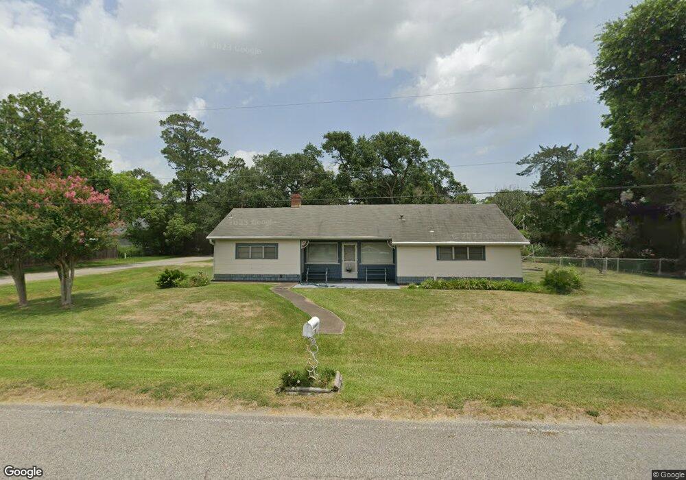 303 S Durant St, Alvin, TX 77511 - photo 1