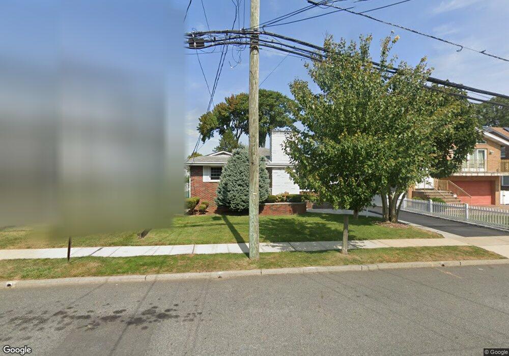 515 Forest Ave, Lyndhurst, NJ 07071 - photo 1