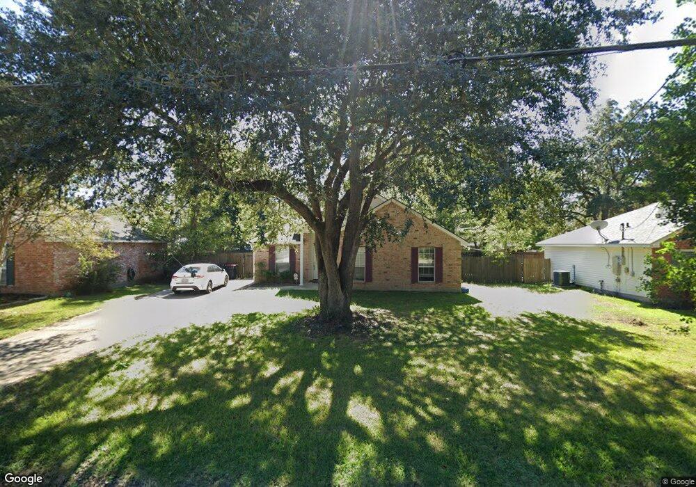 37624 Lopez St, Slidell, LA 70458 - photo 1