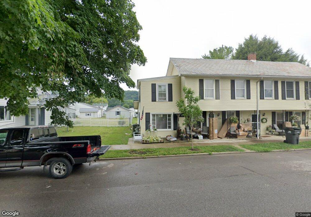 121 N Main St, Sugar Grove, OH 43155 - photo 1