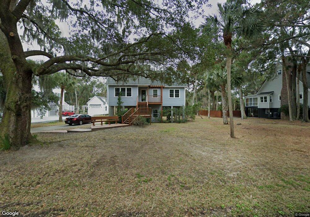 131 Sparrow Dr, Isle of Palms, SC 29451 - photo 1