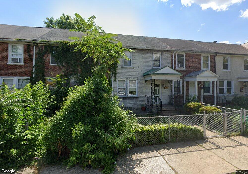 2911 E Octagon Rd, Camden, NJ 08104 - photo 1