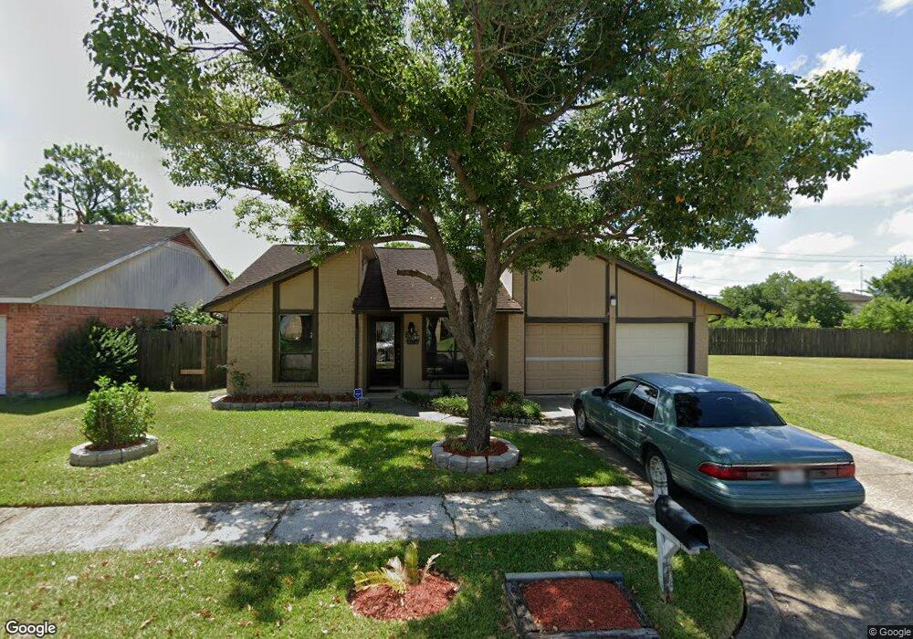 9418 Kingspass St, Houston, TX 77075 - photo 1