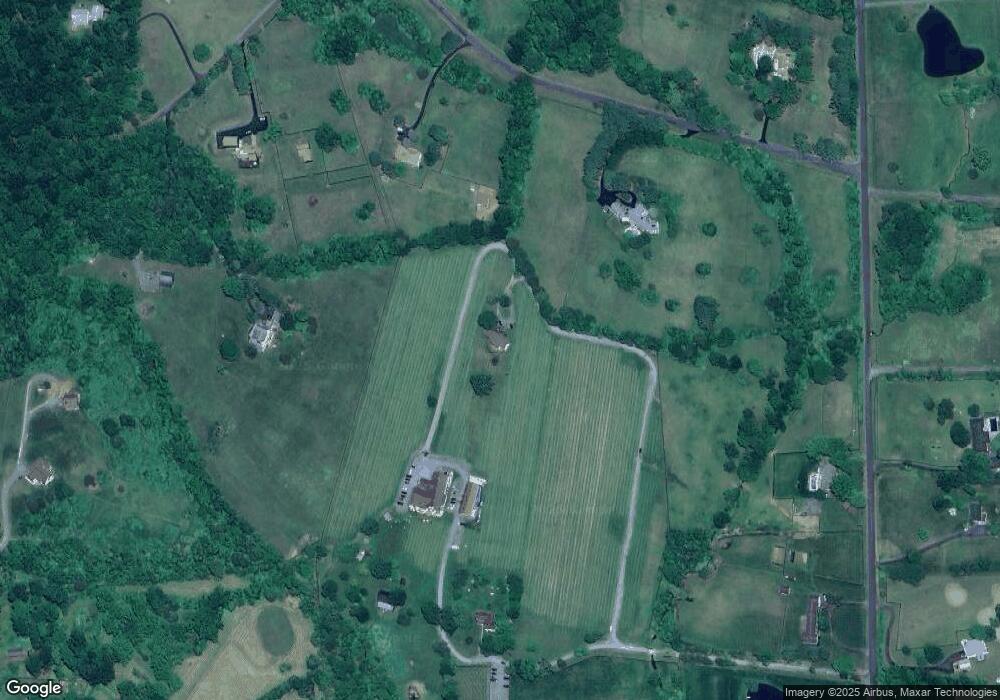 6190 Georgetown Rd, Broad Run, VA 20137 - photo 1