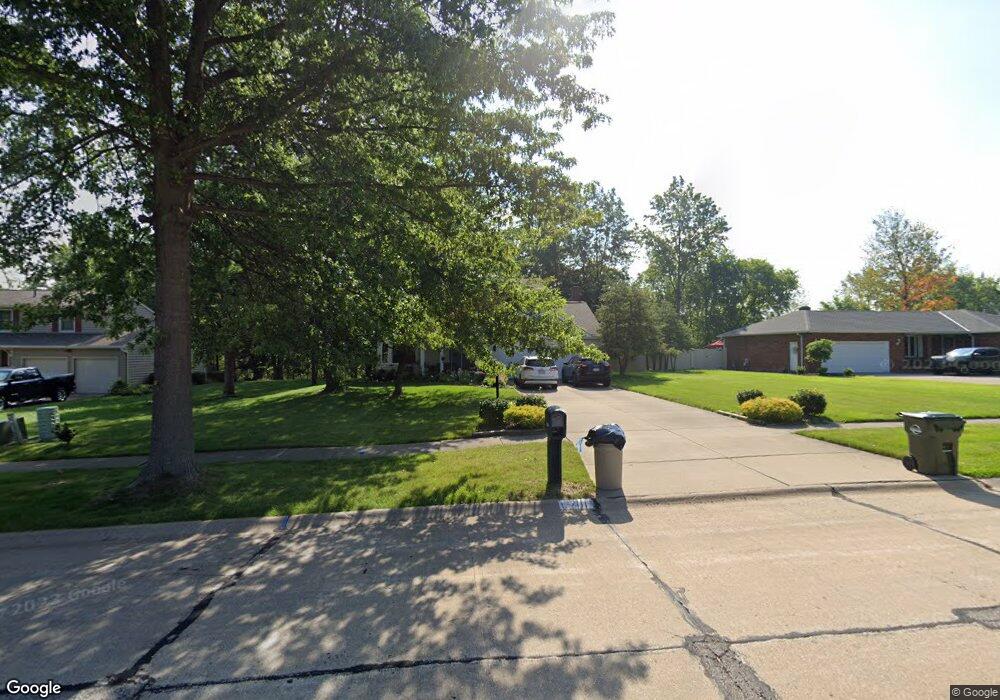 13801 Rustic Dr, North Royalton, OH 44133 - photo 1