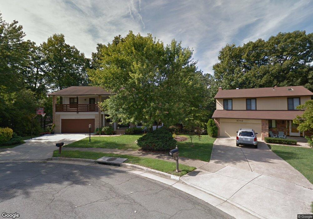 5340 Woodbury Woods Place, Fairfax, VA 22032 - photo 1