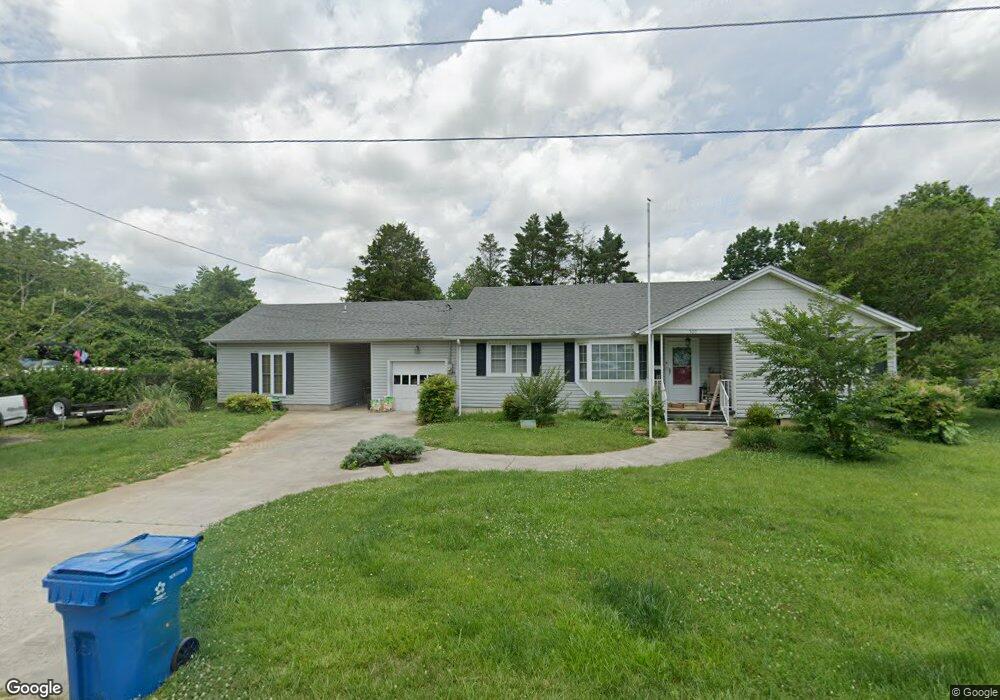 509 E Fort St, Manchester, TN 37355 - photo 1