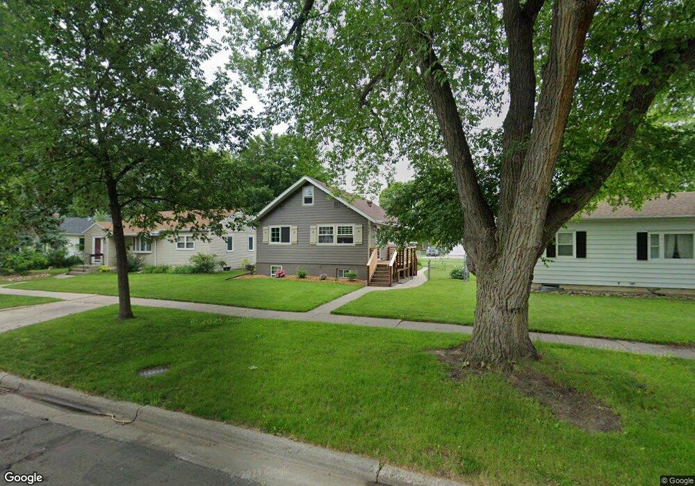 1621 8th St N, Fargo, ND 58102 - photo 1