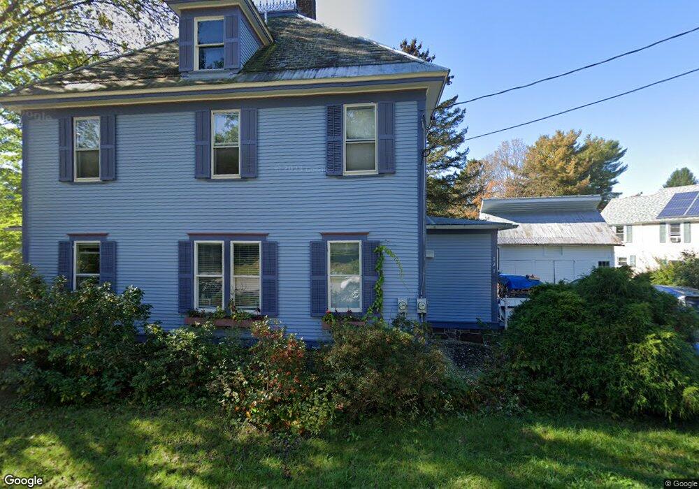 127 Tilden Ave, Richmond, VT 05477 - photo 1