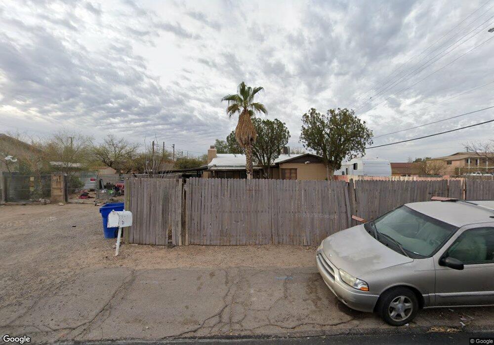 21 W Navajo Rd, Tucson, AZ 85705 - photo 1