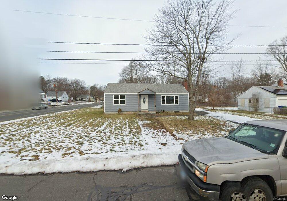 92 Pershing St, Bloomfield, CT 06002 - photo 1