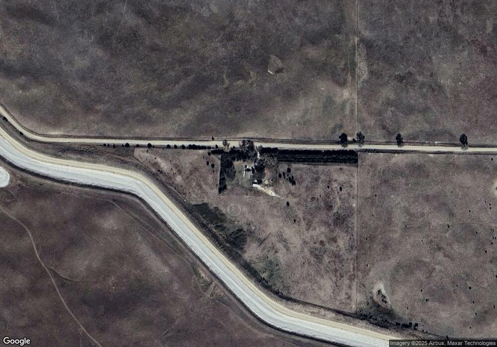 8142 W Wagon Trail Rd, North Platte, NE 69101 - photo 1