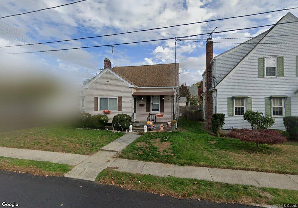 49 Leslie St, Cranston, RI 02910 - photo 1