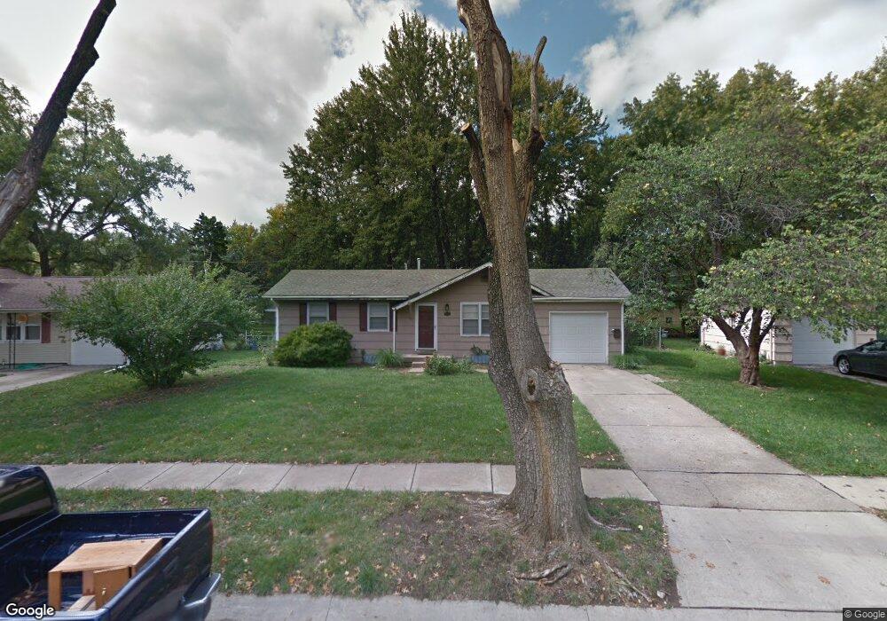 7110 Larsen Ln, Shawnee, KS 66203 - photo 1