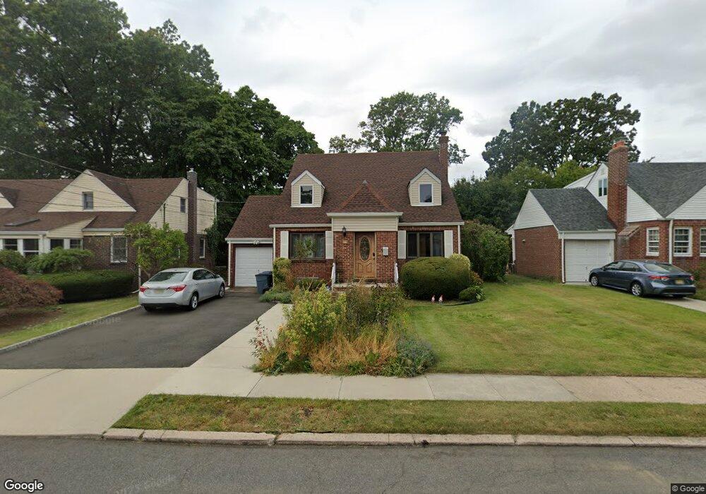 4-18 Grunauer Place unit 1X, Fair Lawn, NJ 07410 - photo 1