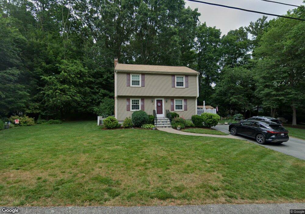 10 Mayflower Cir, Whitman, MA 02382 - photo 1
