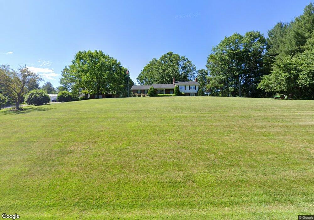 5727 Elmer Derr Rd, Frederick, MD 21703 - photo 1