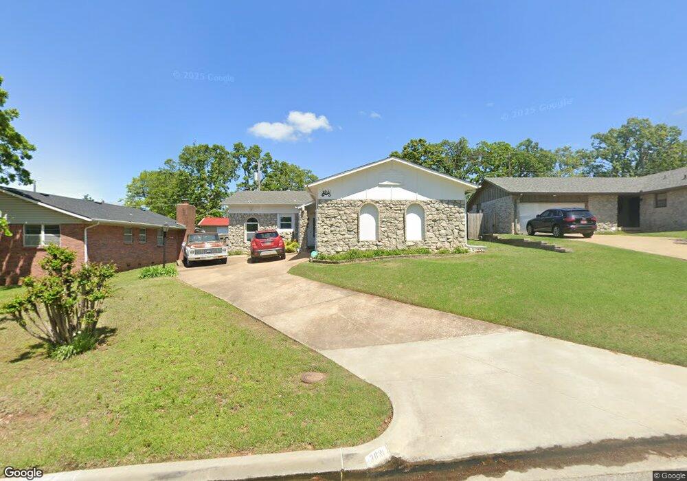 3031 W 56th Place, Tulsa, OK 74107 - photo 1