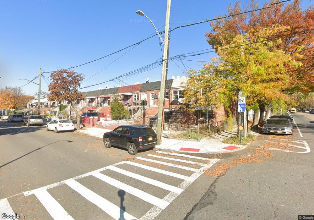 2557 70th St, East Elmhurst, NY 11370 - photo 1