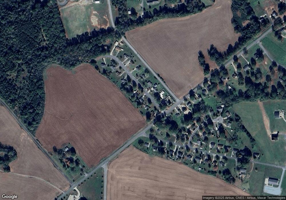 817 Lakeview Dr, Marshville, NC 28103 - photo 1