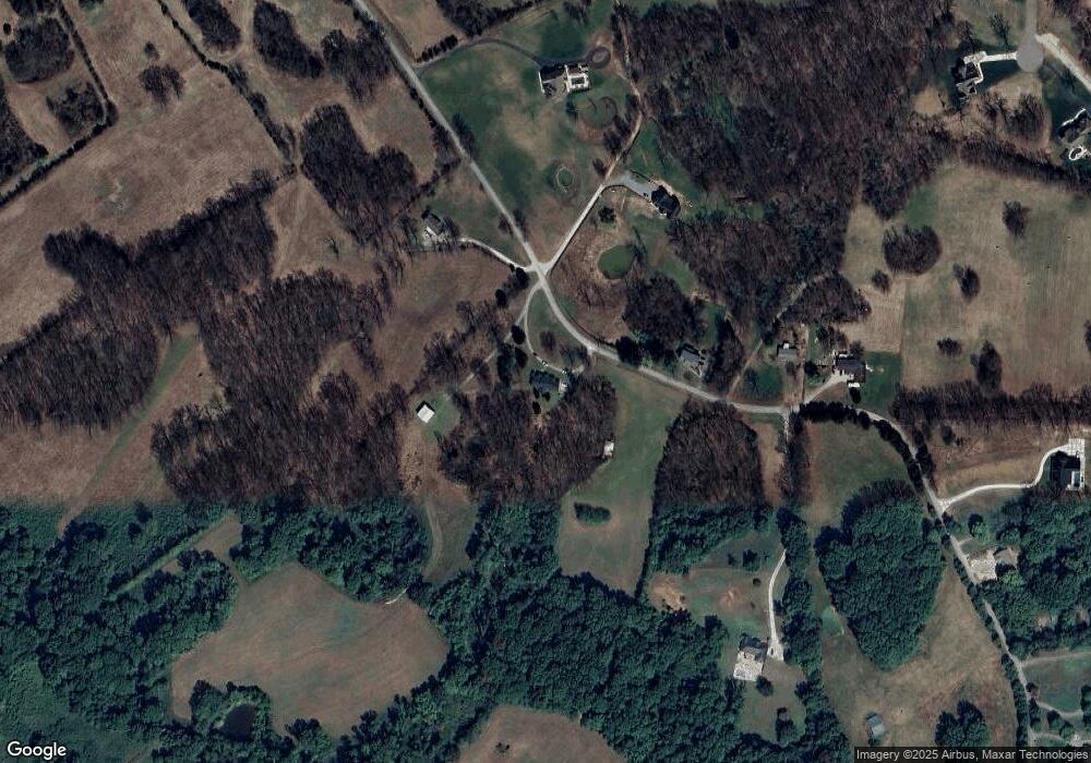 1047 Carter Ln, Bowling Green, KY 42103 - photo 1