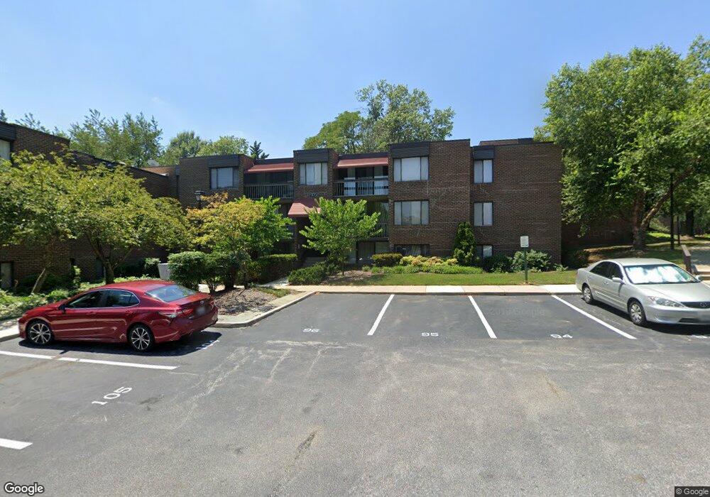 8721 Hayshed Ln unit 12, Columbia, MD 21045 - photo 1