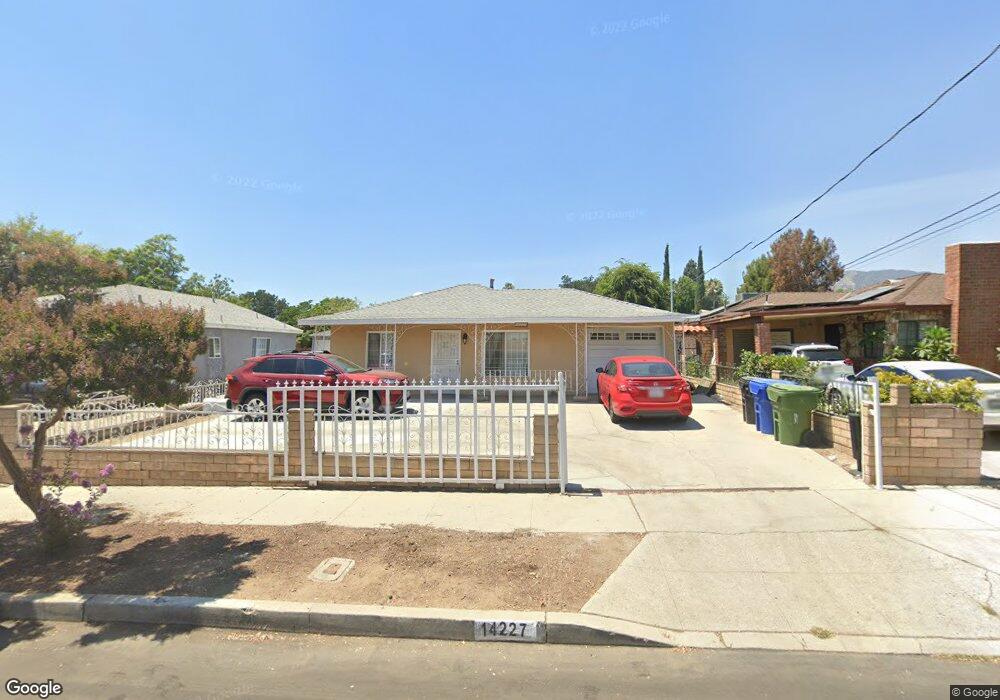 14227 Dyer St, Sylmar, CA 91342 - photo 1