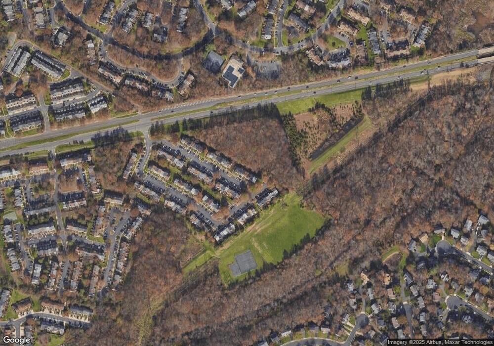 13808 Fount Beattie Ct, Centreville, VA 20121 - photo 1