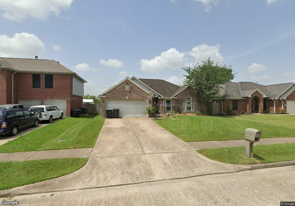 2930 Community Dr, Alvin, TX 77511 - photo 1