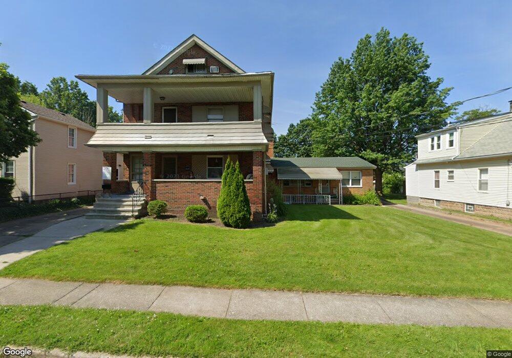 1528 E 296th St, Wickliffe, OH 44092 - photo 1